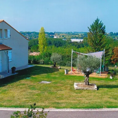 D'hotes A Bed & Breakfast 3*