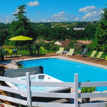 D'hotes A 3* Nérac