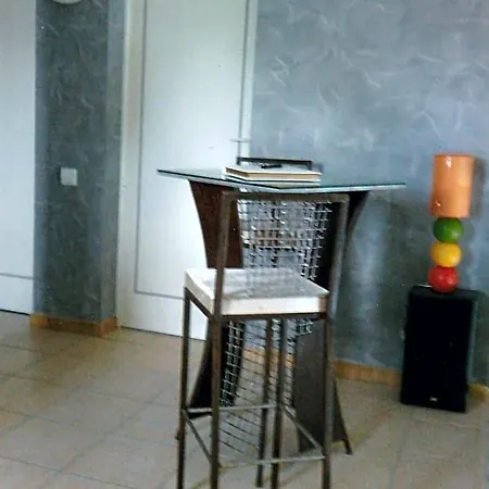 D'hotes A Couette-café 3*